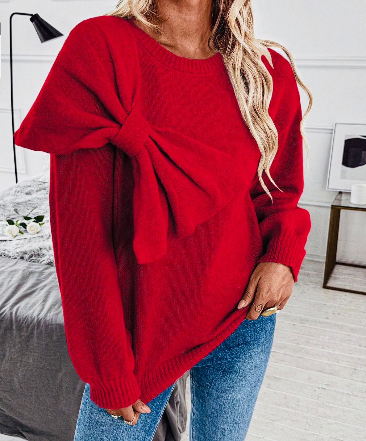 RED RIBBON SWEATER